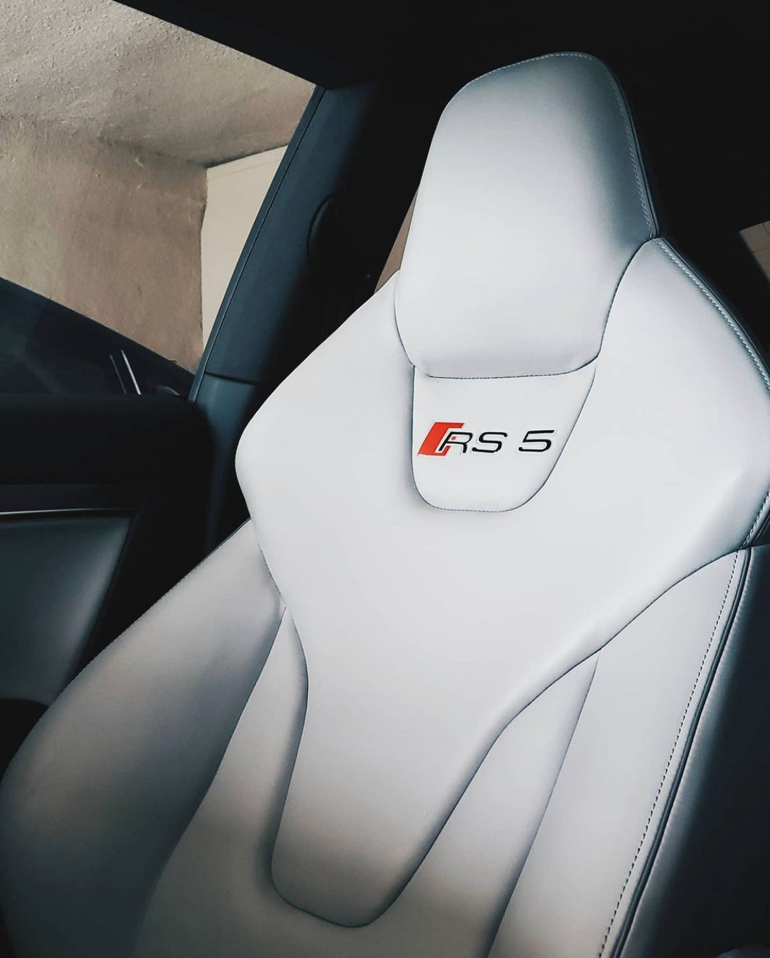 Audi B8/B8.5 RS5 Emblem (Set of 2)